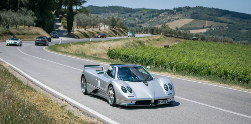 Illustration for article titled A Pagani Rally In Italy Puts All Other Car Meets To Shame